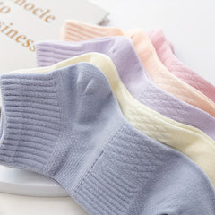5 Pairs Sports Crew Socks Comfy & Breathable Women's Stockings
