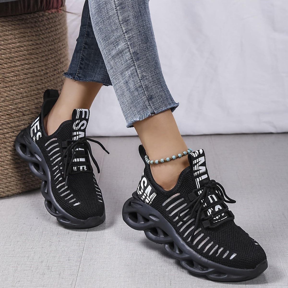 Women's Lightweight Breathable Running Shoes Comfortable Sneakers