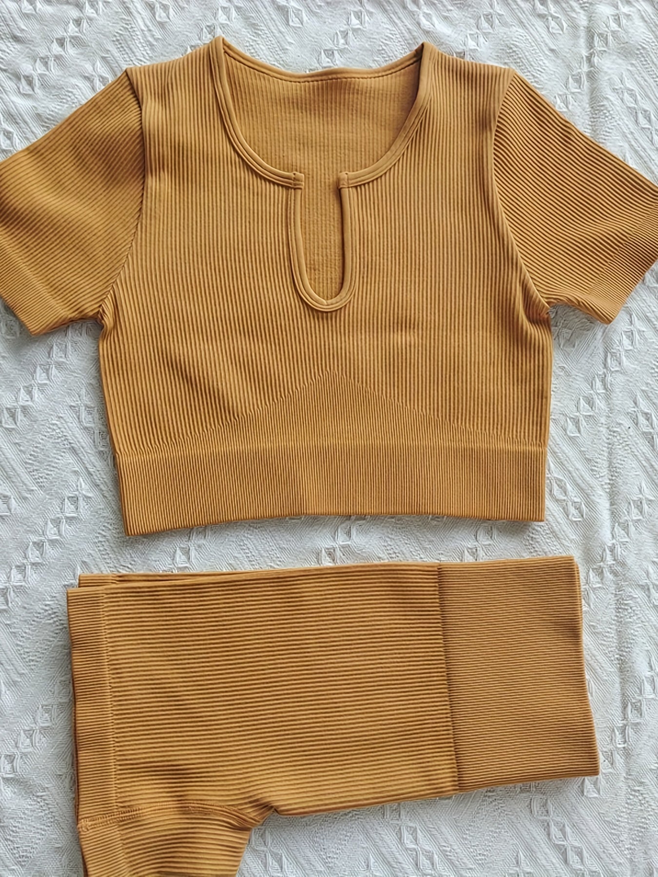 Stylish & Comfy Women's Solid Ribbed Yoga Set for Summer - 2 Pieces