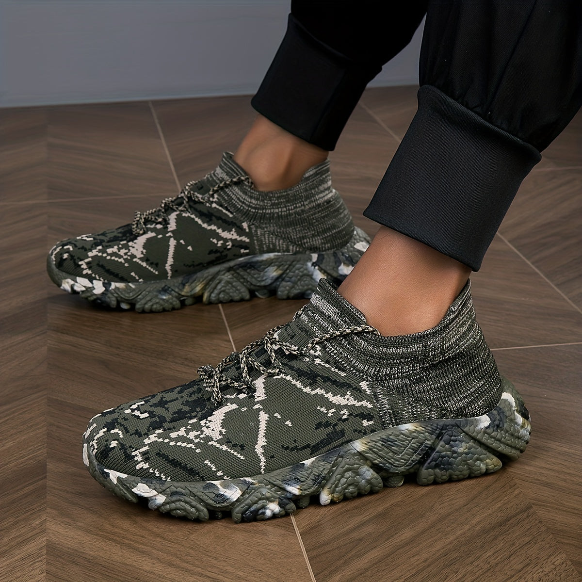 Men's Camo Knit Lightweight Casual Shoes