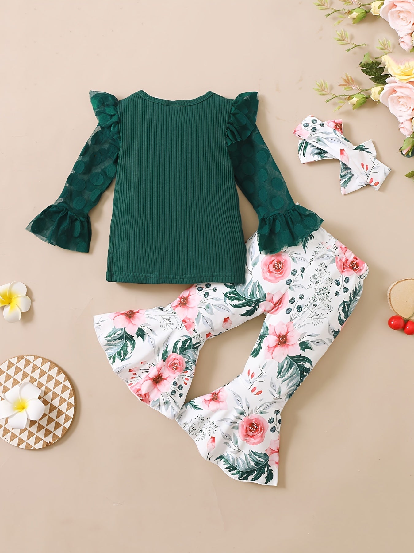 Girls Long Sleeve Set with Flower Pattern