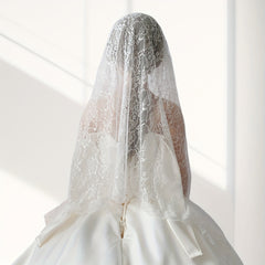 Floral Lace Bridal Veil Single Layer Wedding Veil Lightweight Fabric