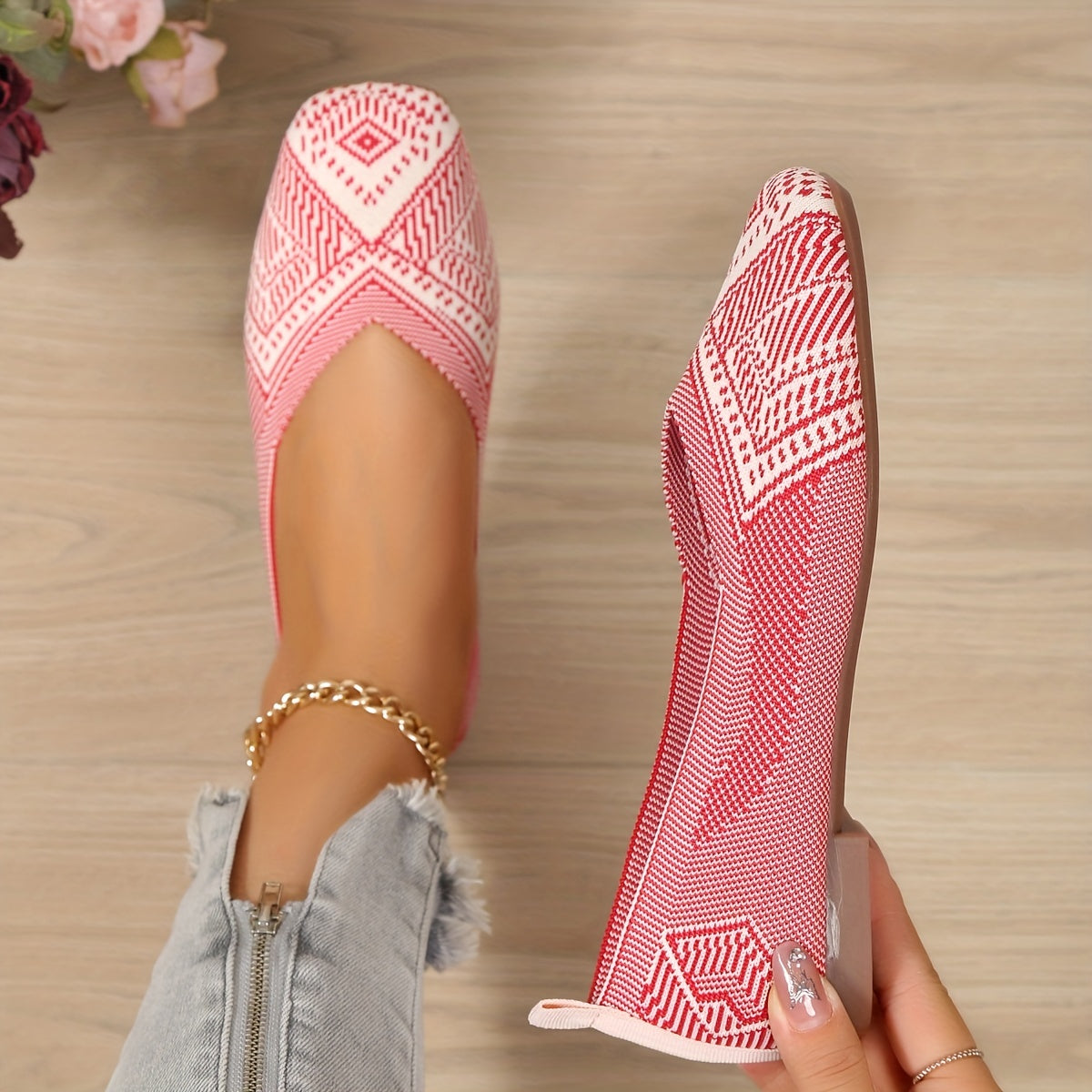Women's Knitted Square Toe Flat Shoes Breathable Slip On Casual Walking Shoes