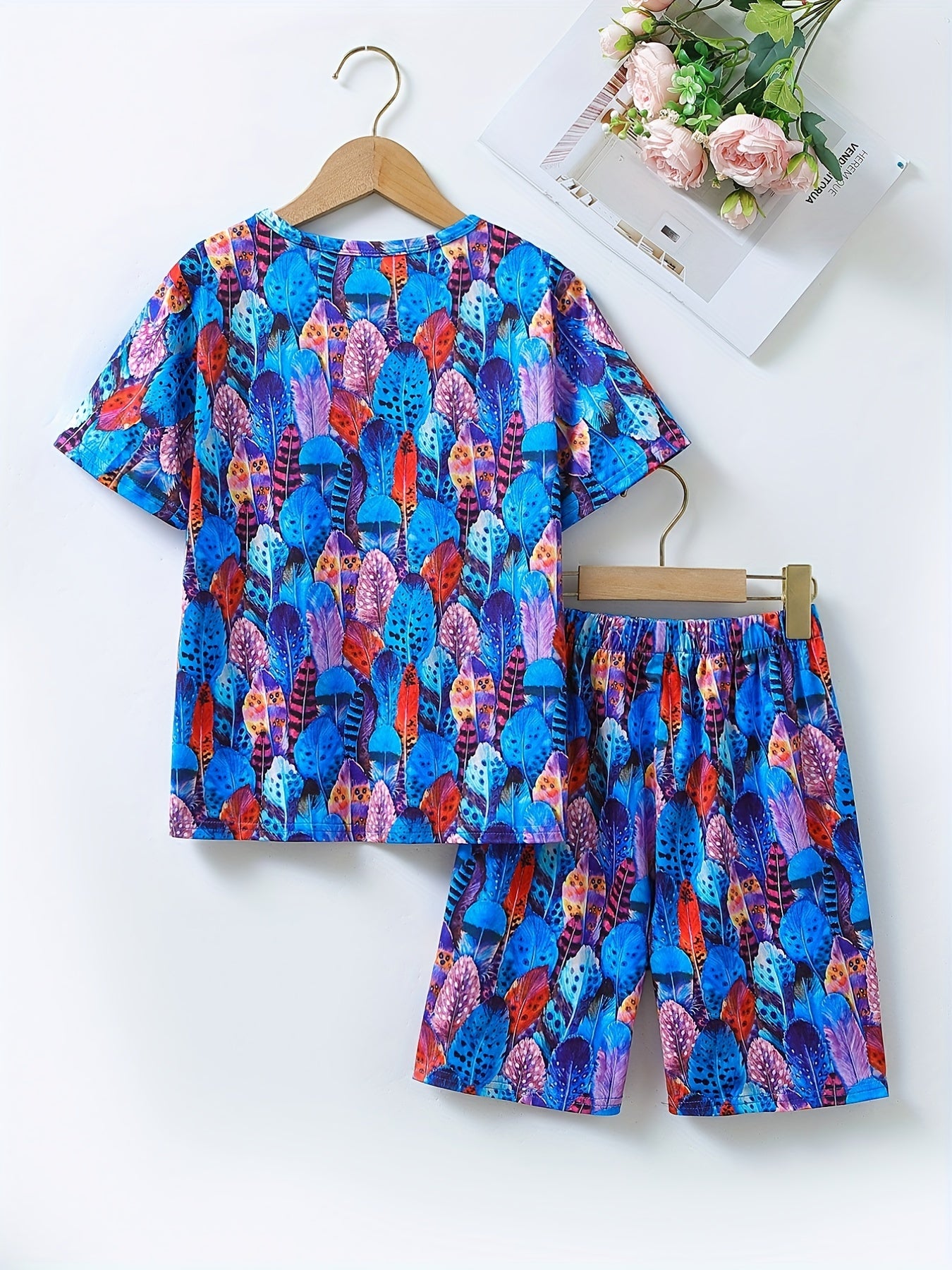 Boys Feather Print T shirt & Shorts 2pcs Loungewear Pajamas