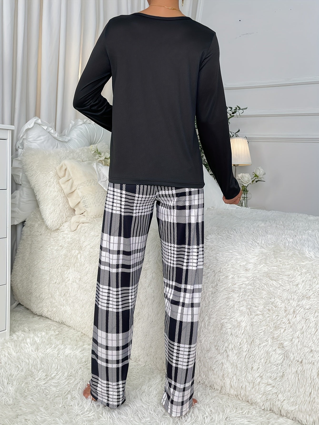 Heart Print Pajama Set Long Sleeve Crew Neck Top & Plaid Pants