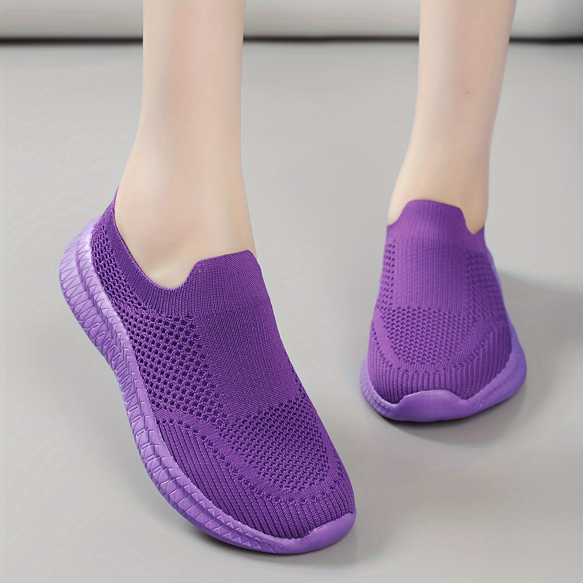 Versatile Mesh Breathable Low Top Sneakers Comfortable Running Shoes Women
