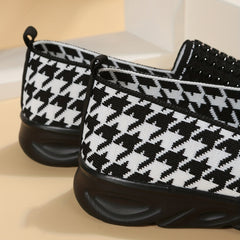 Women's Plaid Walking Shoes Lightweight Breathable Non slip
