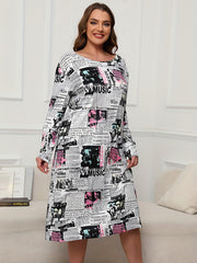 Newspaper Print Long Sleeve Round Neck Loose Nightdress