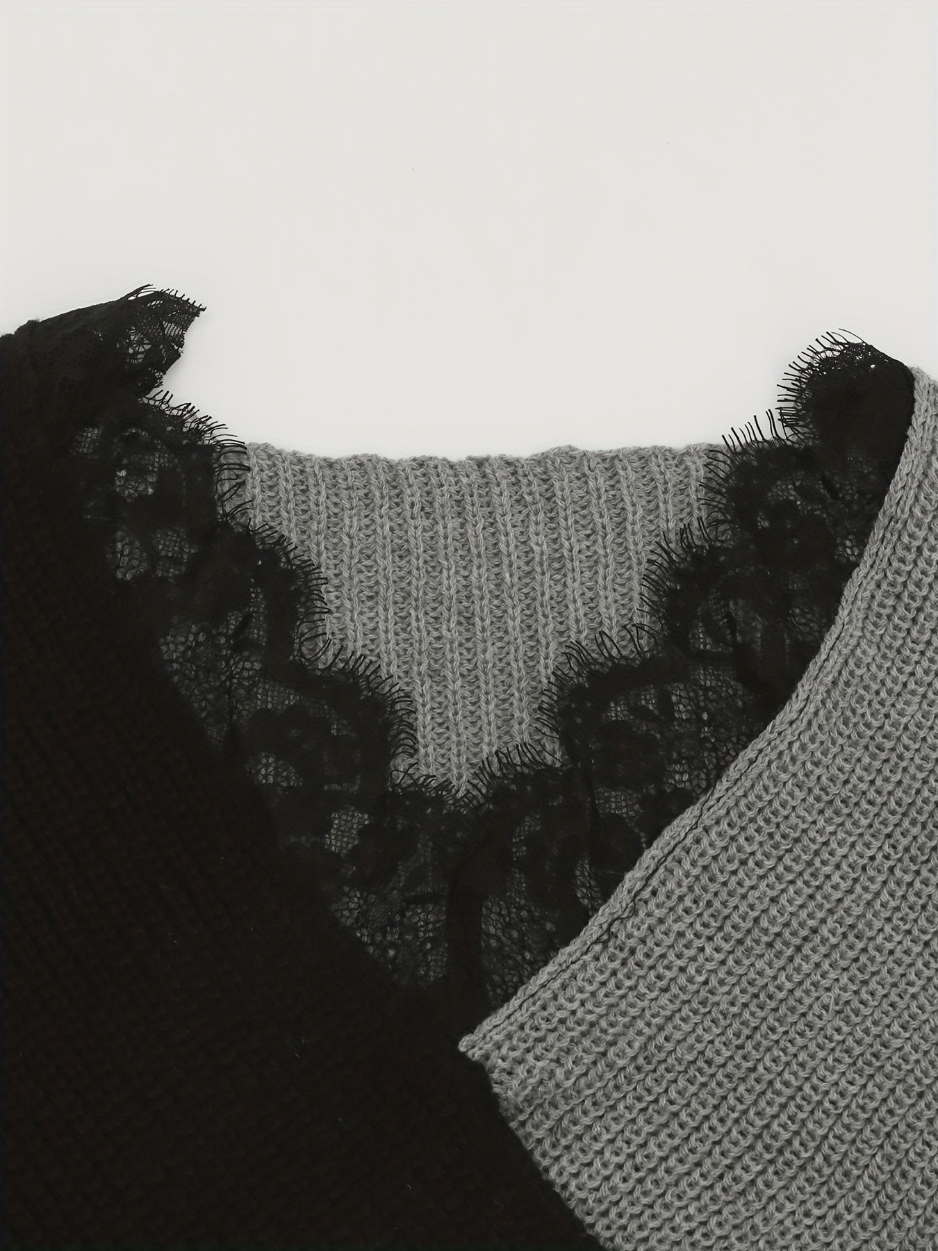 Colorblock Lace V Neck Sweater