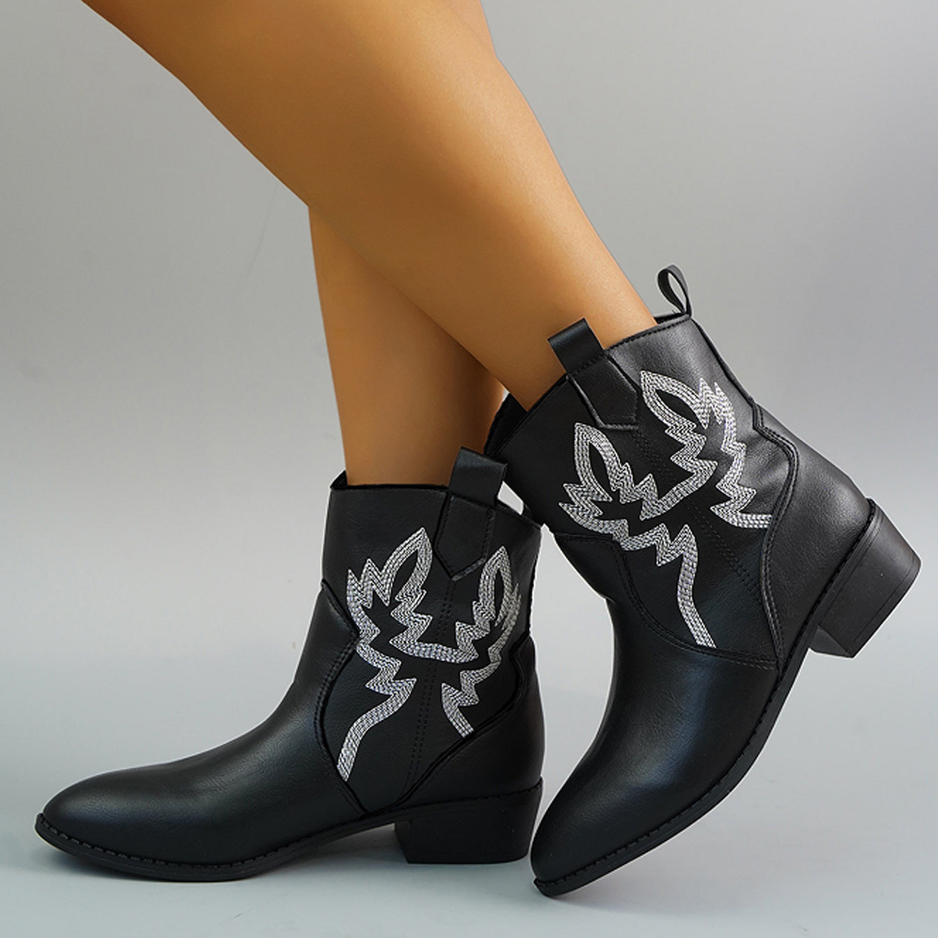 Women's Embroidery Western Boots Slip On Ankle Boots