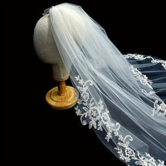 Women's Double Layered Lace Bridal Veil Floral Edge for Weddings
