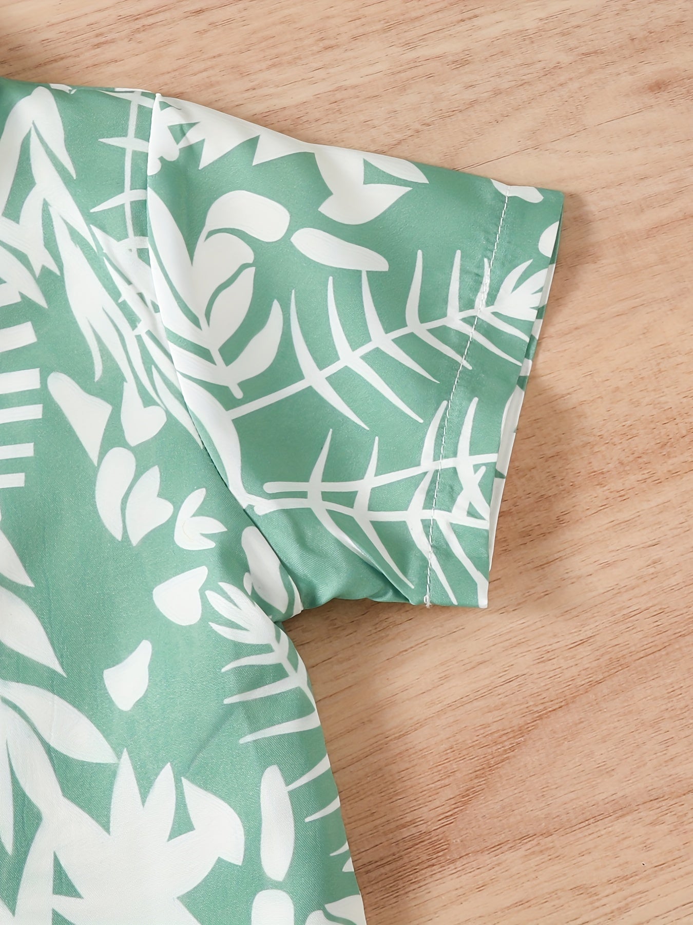 Boys Leaf Print Short Sleeves Shirt For Vacation Beach
