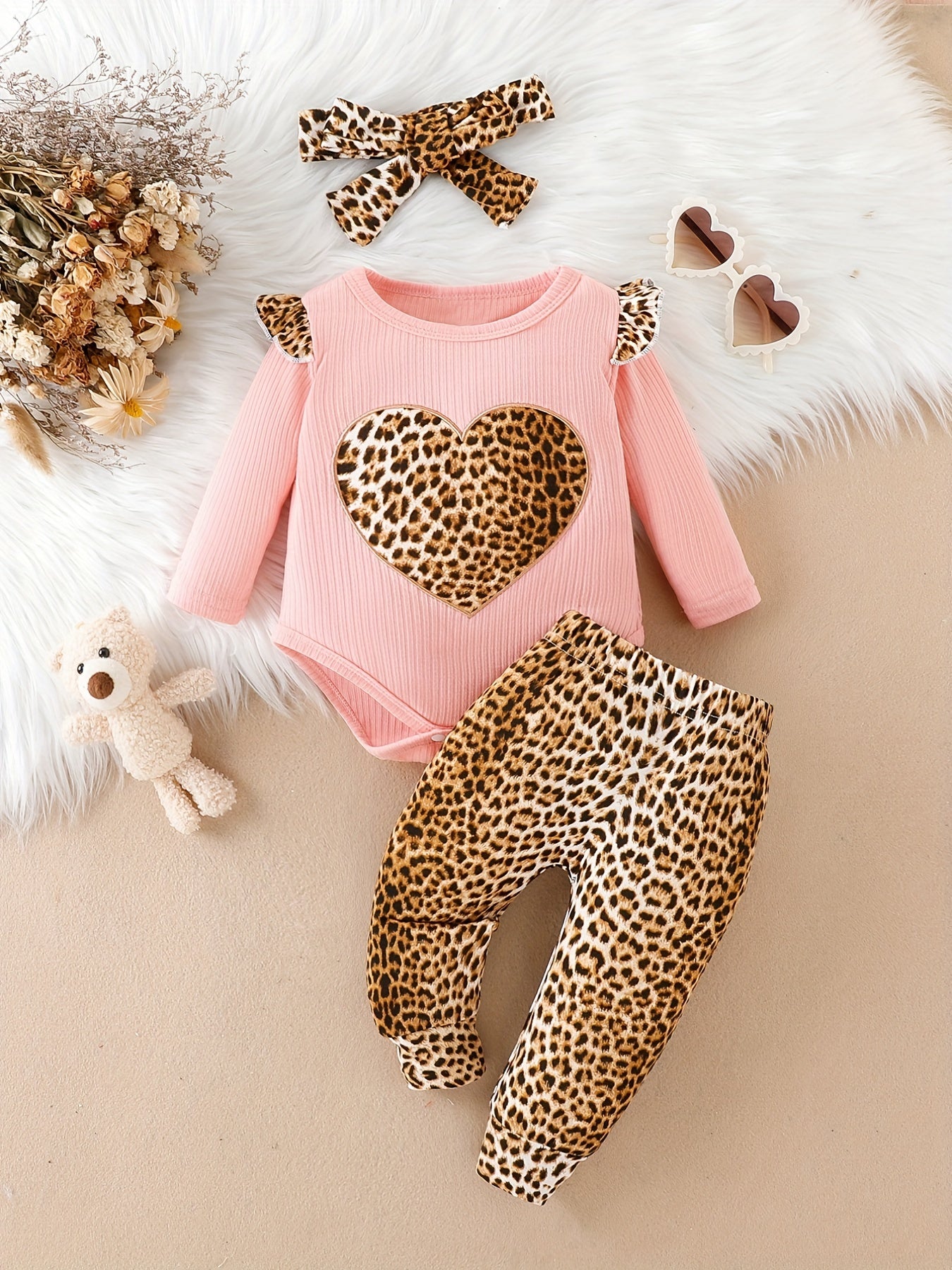 3pcs Baby Girls Embroidered Leopard Love Creeper Top