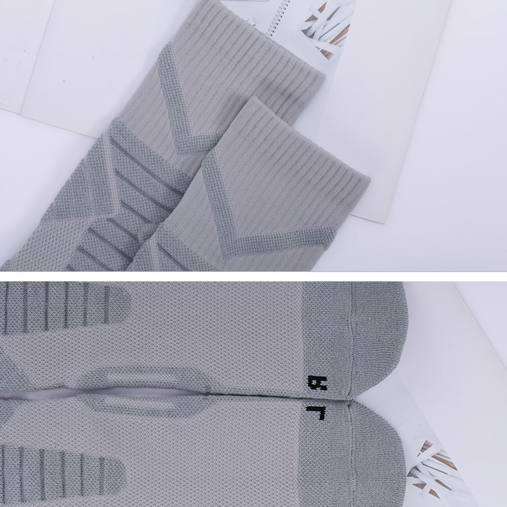 Men's Breathable Cotton Short Crew Padded Socks for Basketball