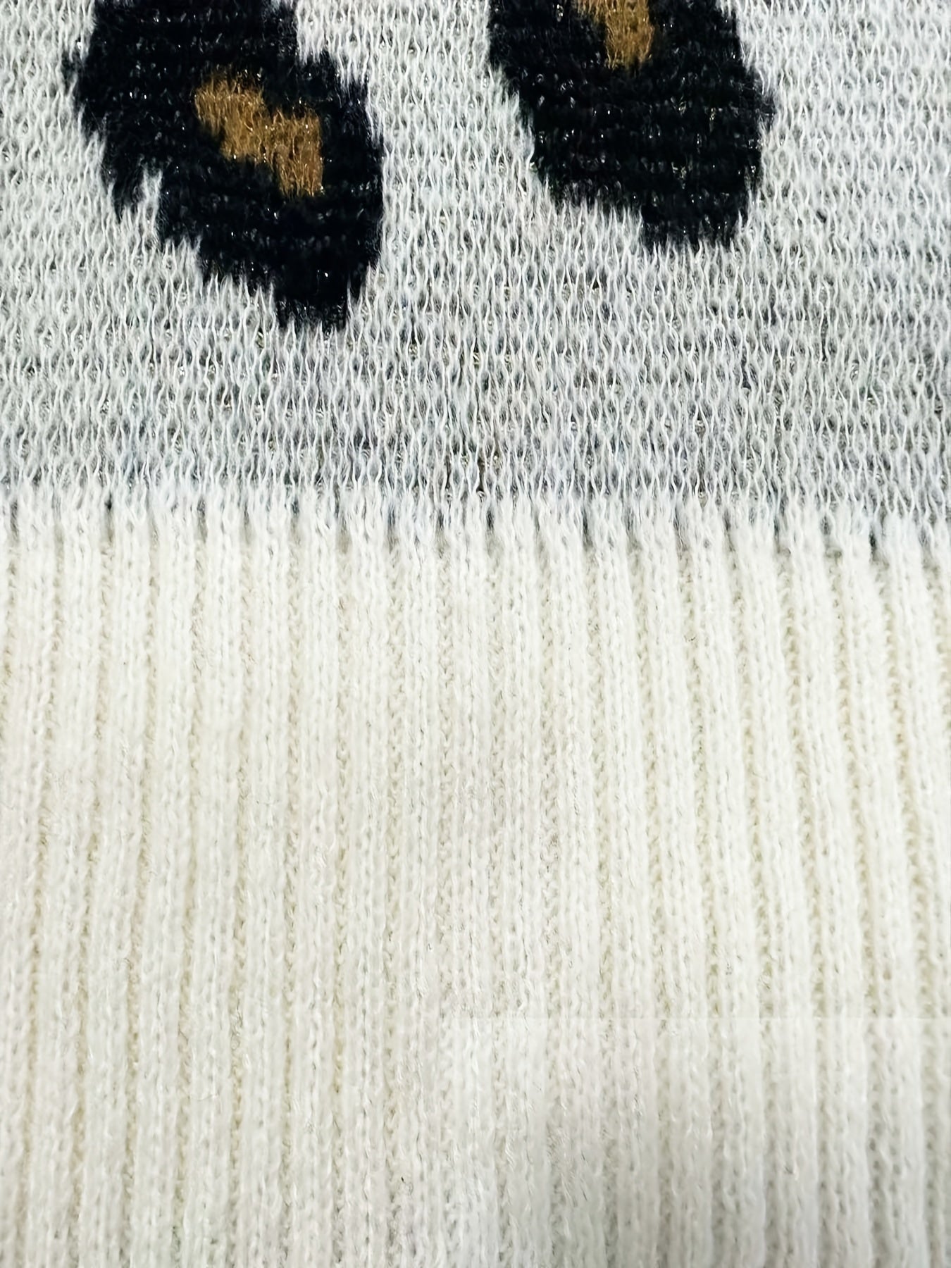 Colorblock Leopard Print V-Neck Sweater