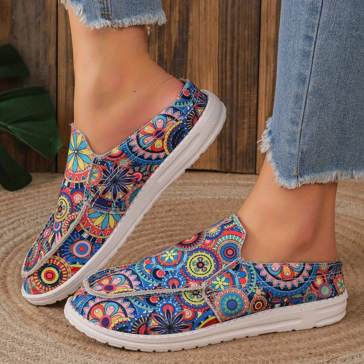 Women's Colorful Printed Slip On Canvas Flat Shoes