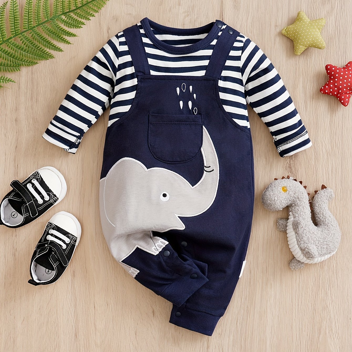 Baby Boys Elephant Print Striped Romper for Spring and Autumn