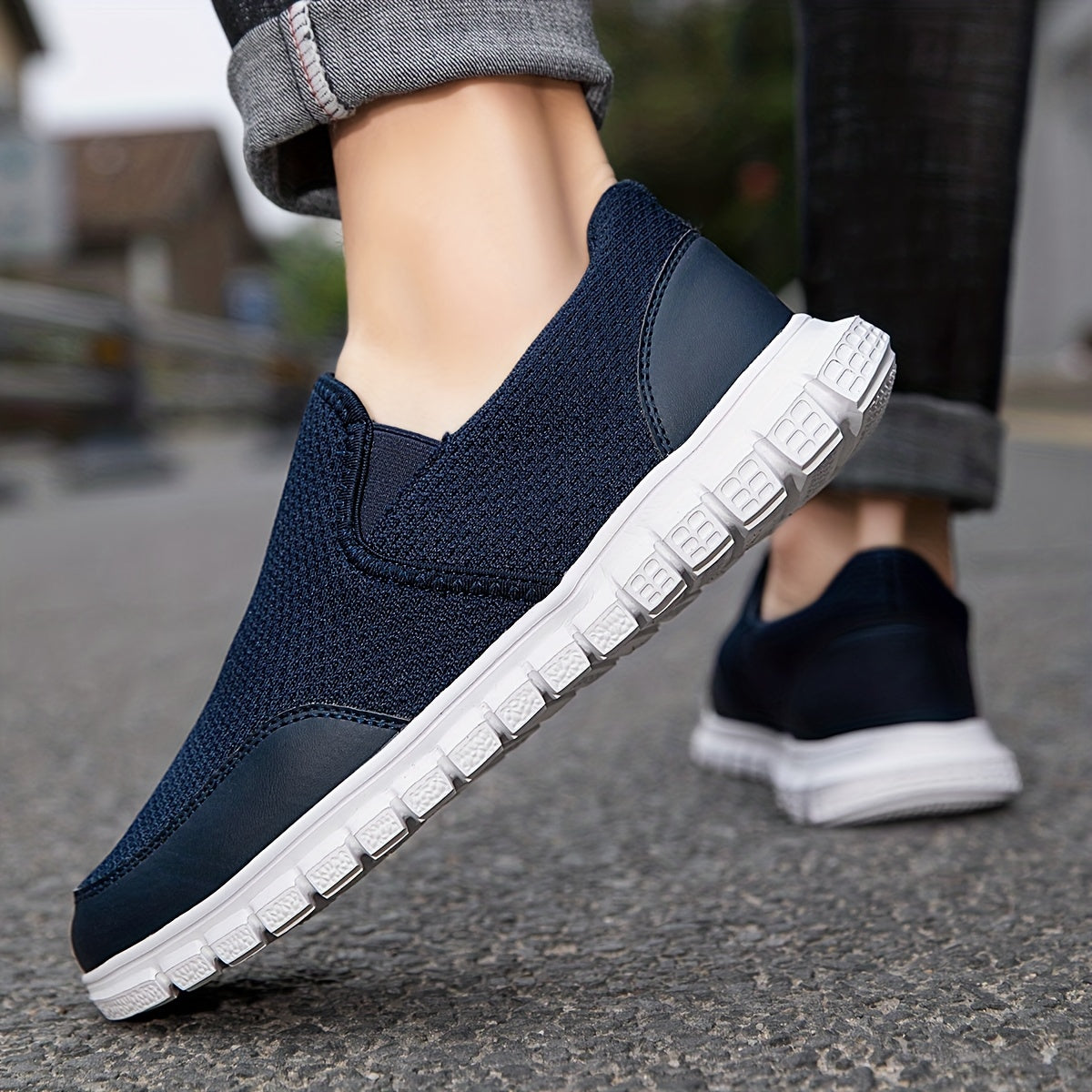 Men's Slip on Sneakers Lightweight Athletic Shoes