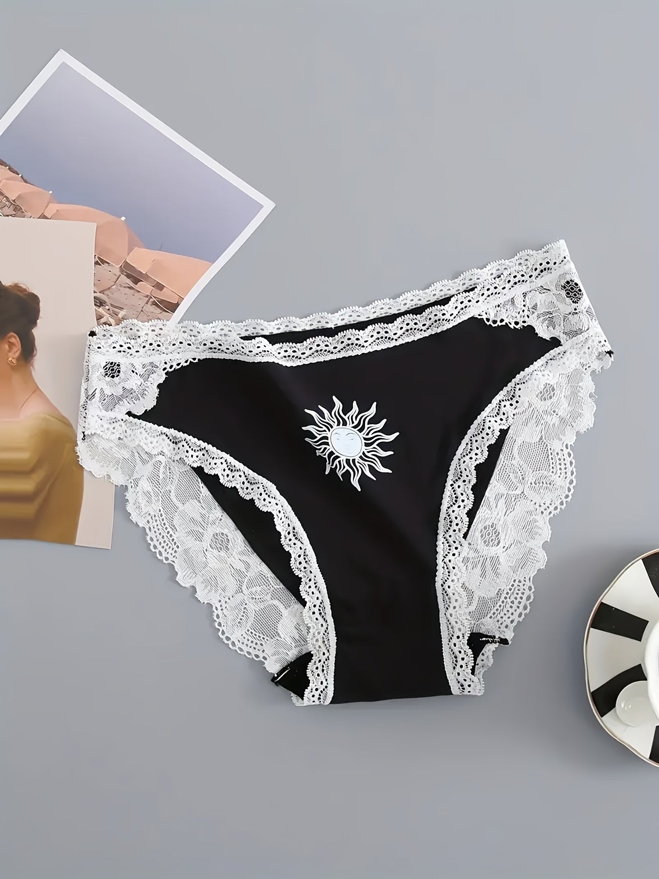 3Pcs Lace Briefs Stretchy Intimates Panties Women's Lingerie