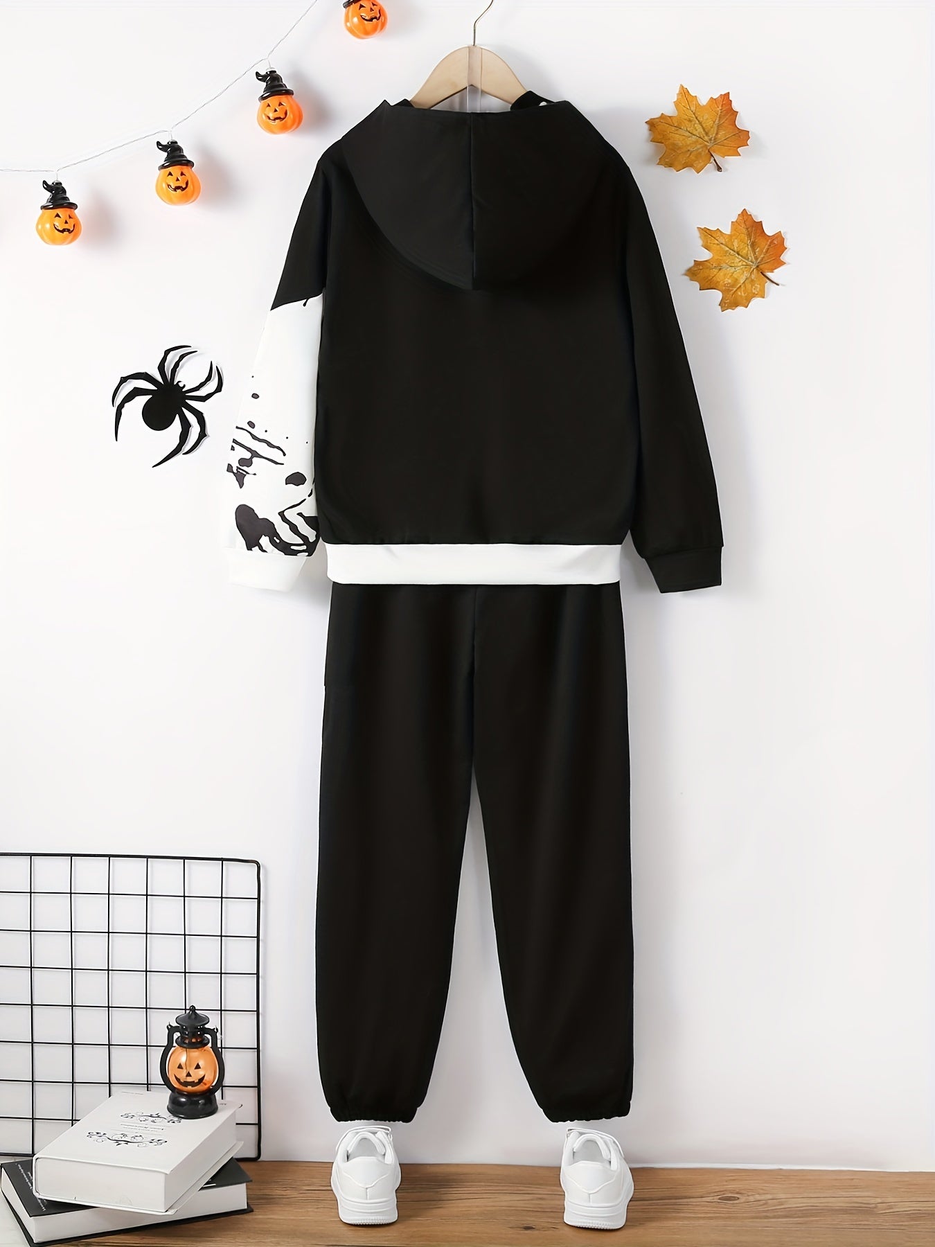 Boy's Funny Face Print Hoodie & Sweatpants Set