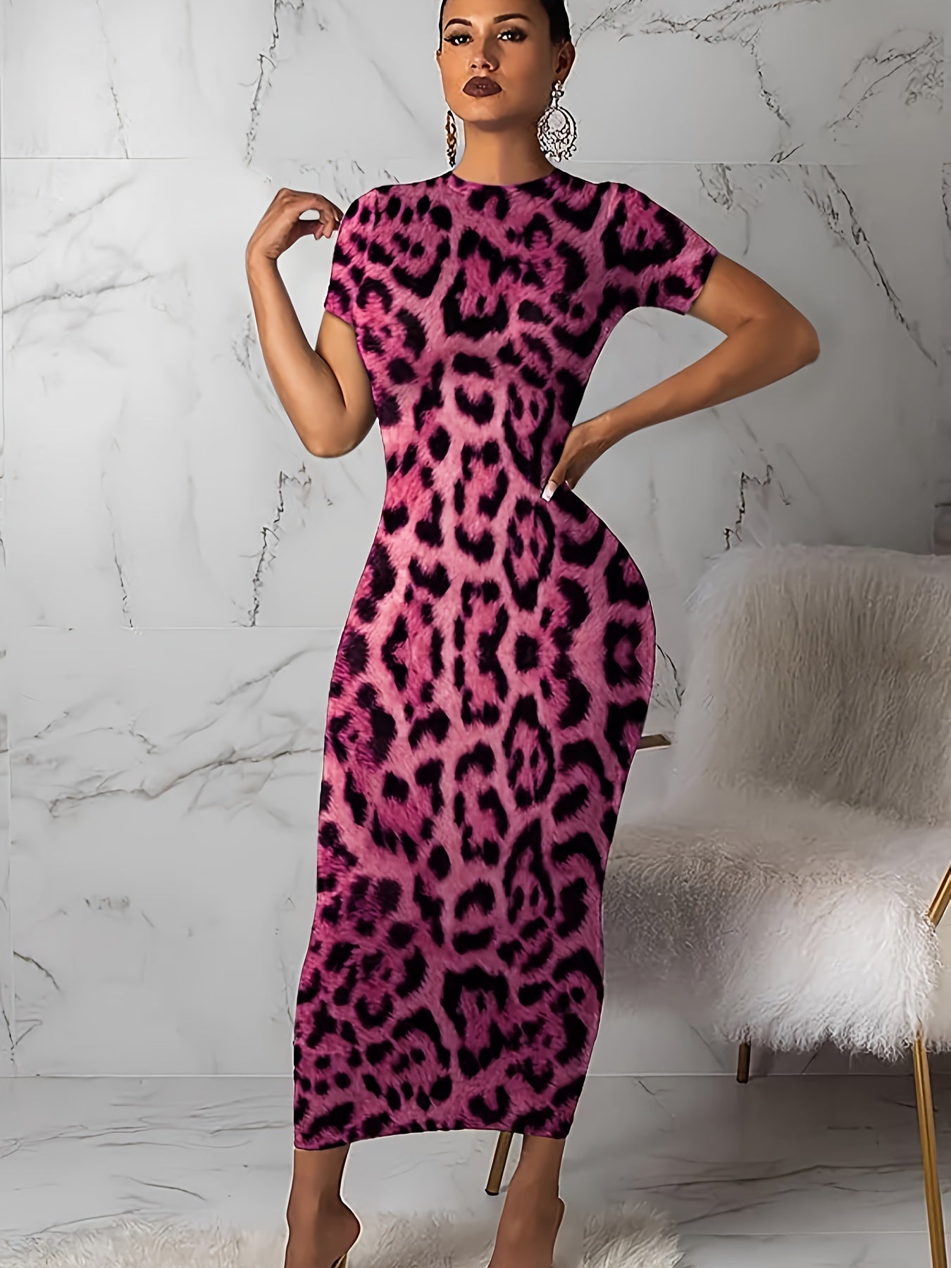 Leopard Print Short Sleeve Round Neck Skinny Dress