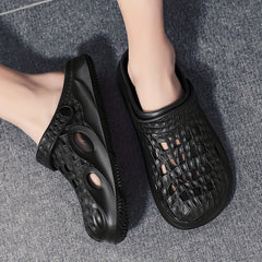 Men's Closed Toe Clogs Slip-On Sandals Soft Sole Outdoor Garden Shoes
