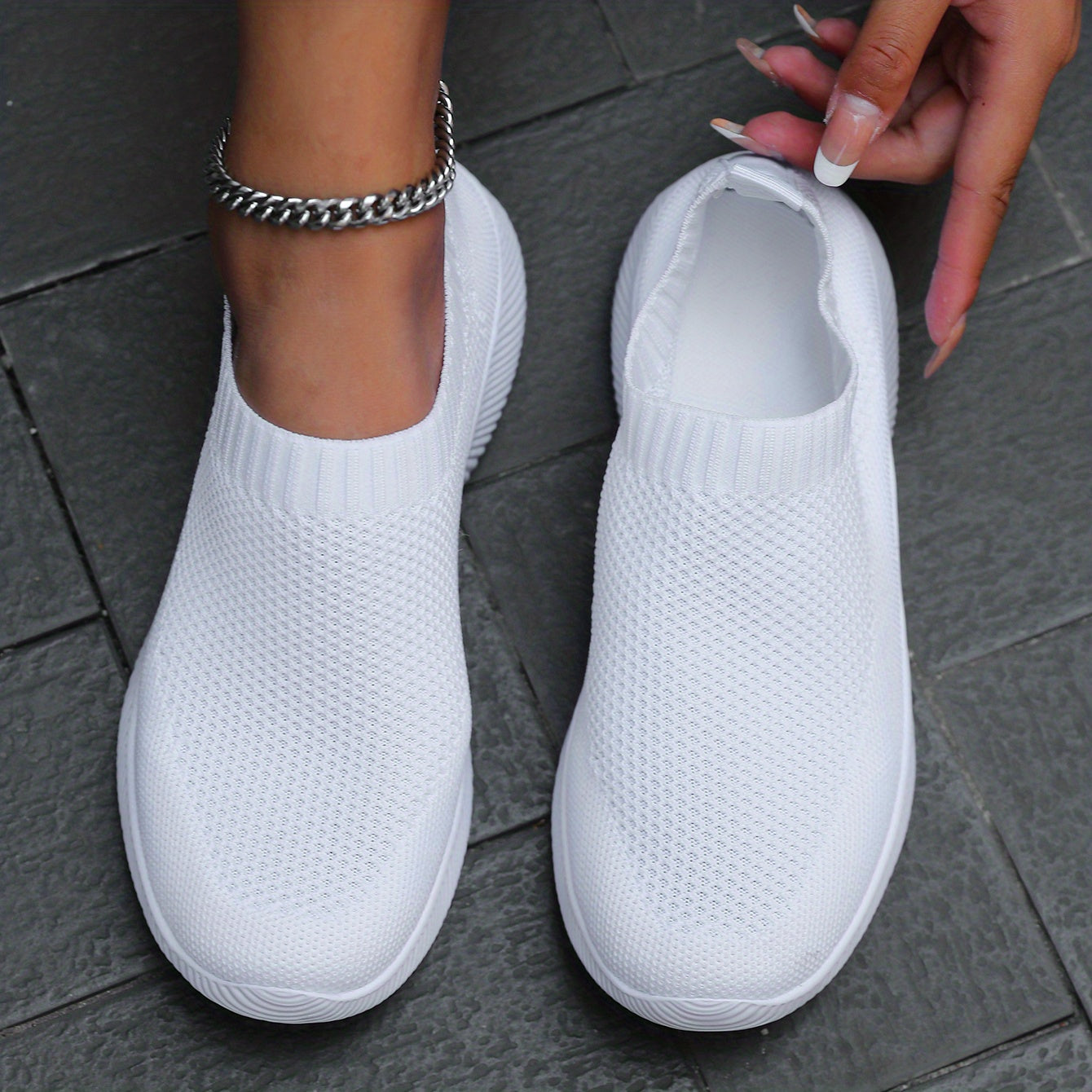 Women's Solid Flying Woven Sneakers Casual Slip On Outdoor Shoes