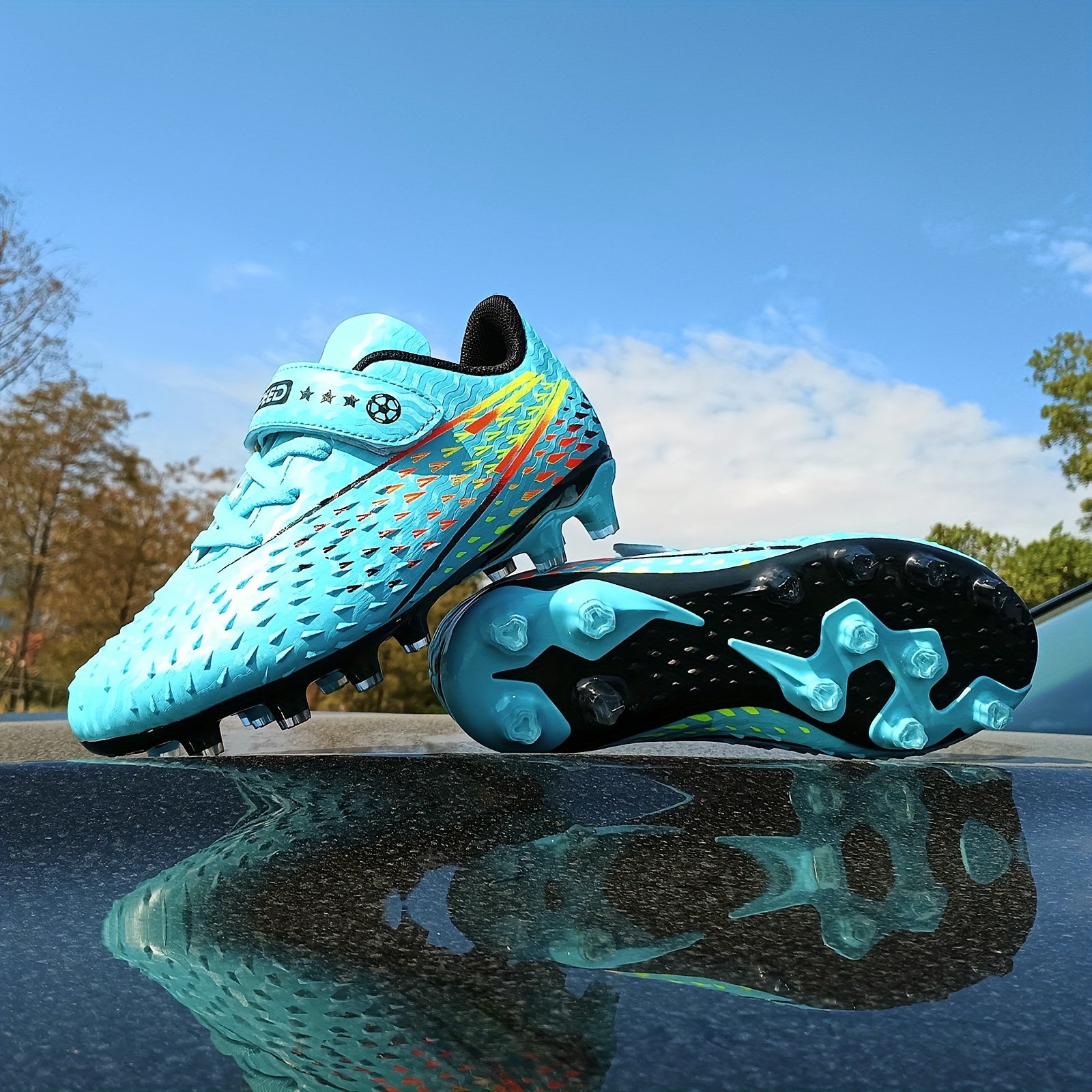 Boy's Non Slip Football Cleat With Spikes Professional Outdoor Soccer Cleats