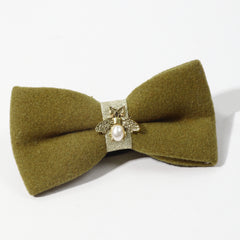 Men's Pearl Bee Plush Bow Tie for Business Banquet Wedding