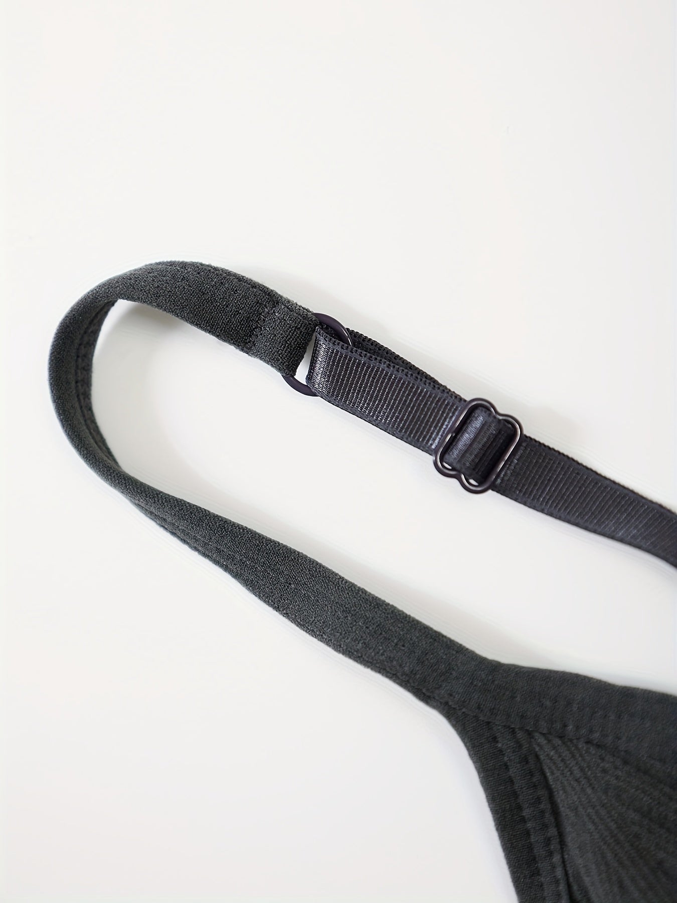 Ribbed Wireless Sports Bra Breathable Yoga Spaghetti Strap Bra