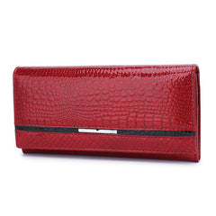 Women's Classic Leather Bi-fold Wallet with Snap Closure