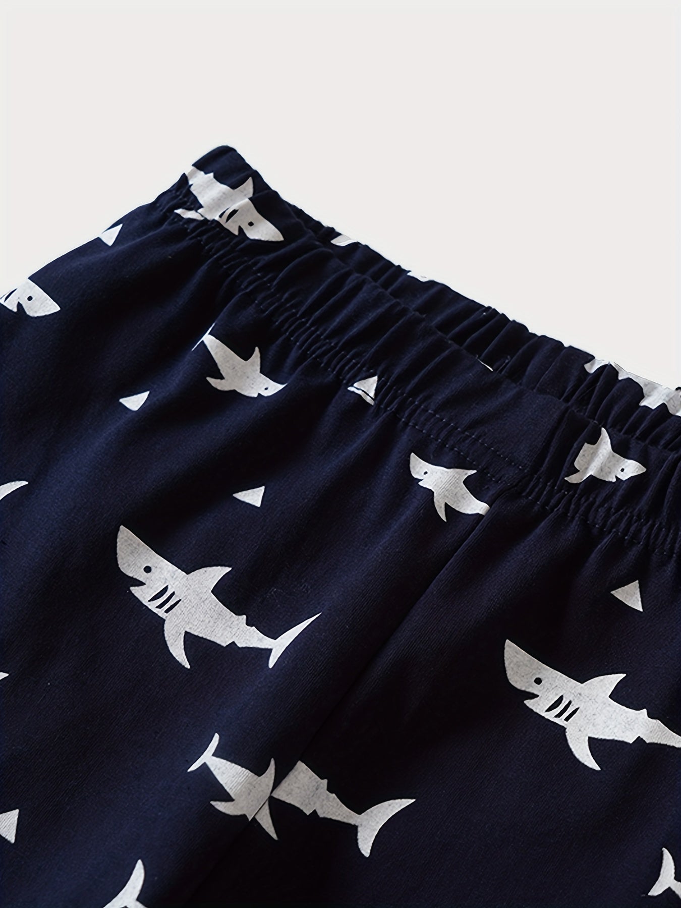 Toddler Boys Shark Graphic Pajamas Set Long Sleeve Top & Pants Sleepwear