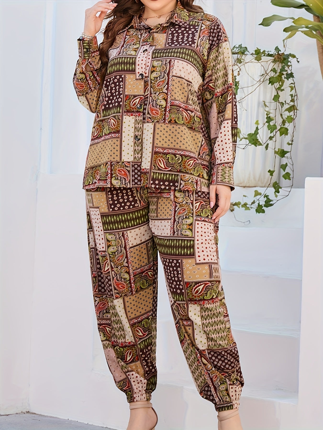 Women's Plus Paisley & Scarf Print Blouse & Pants Outfit 2 Piece Set