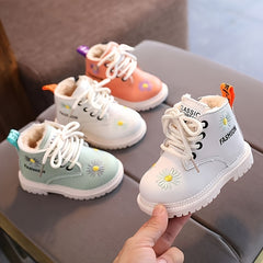 JIAGEYA Flower Embroidered Boots Lightweight Non-slip Warm Plus Fleece Boots
