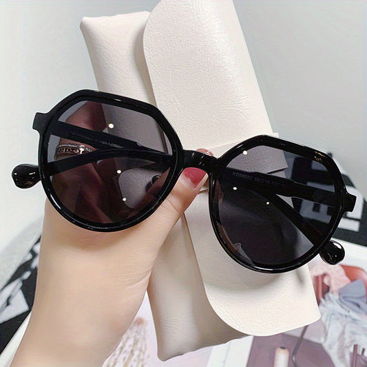 Round Sunglasses for Women Men Driving UV400