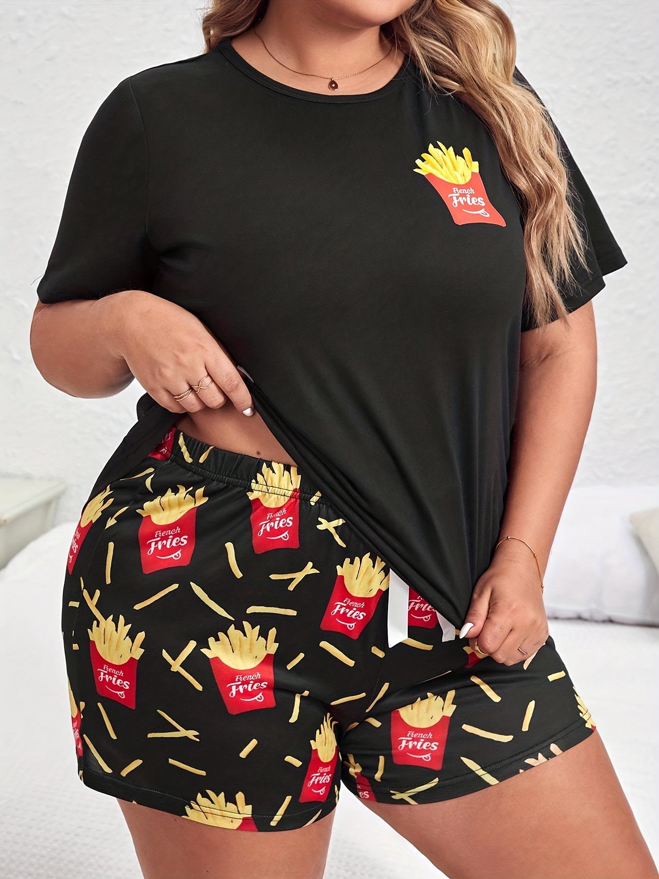 French Fries Print Tee & Bow Front Shorts Pajamas Set