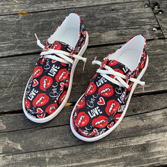 Skate Shoes with Lips Love Heart Letters Pattern