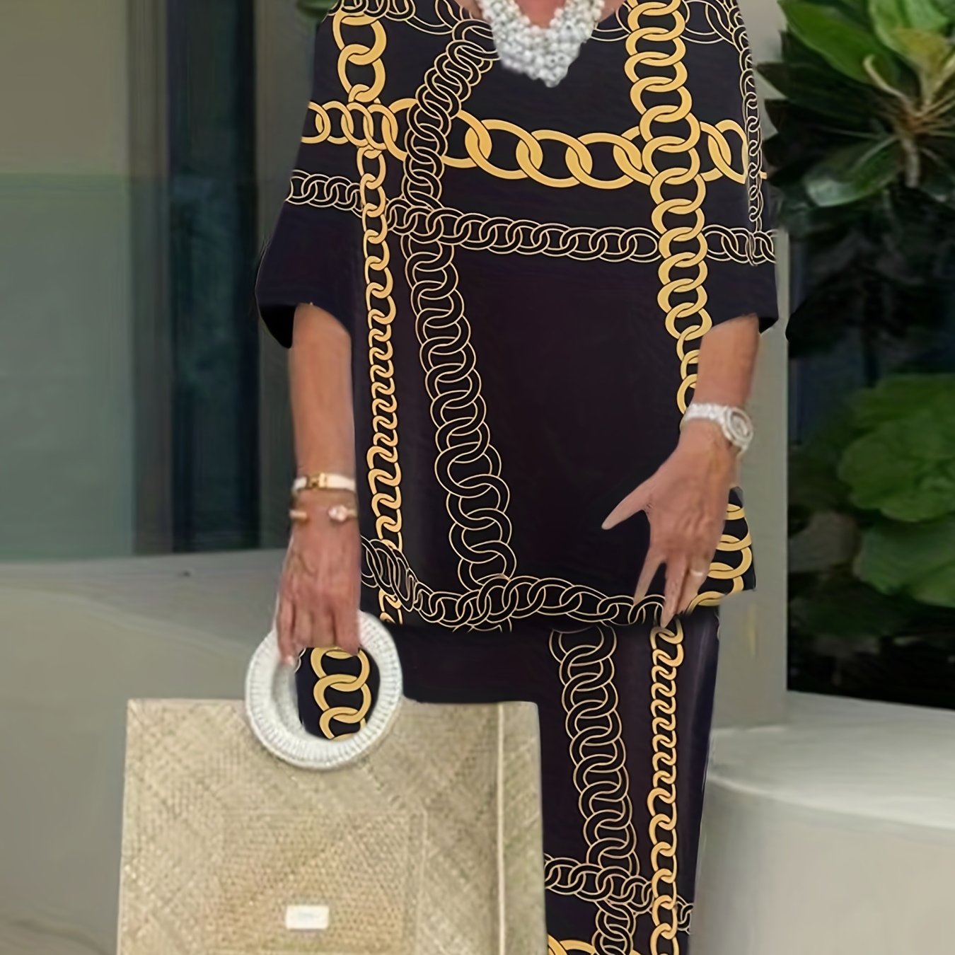 Women's Plus Chain Print Tee & Pant Two Piece Set
