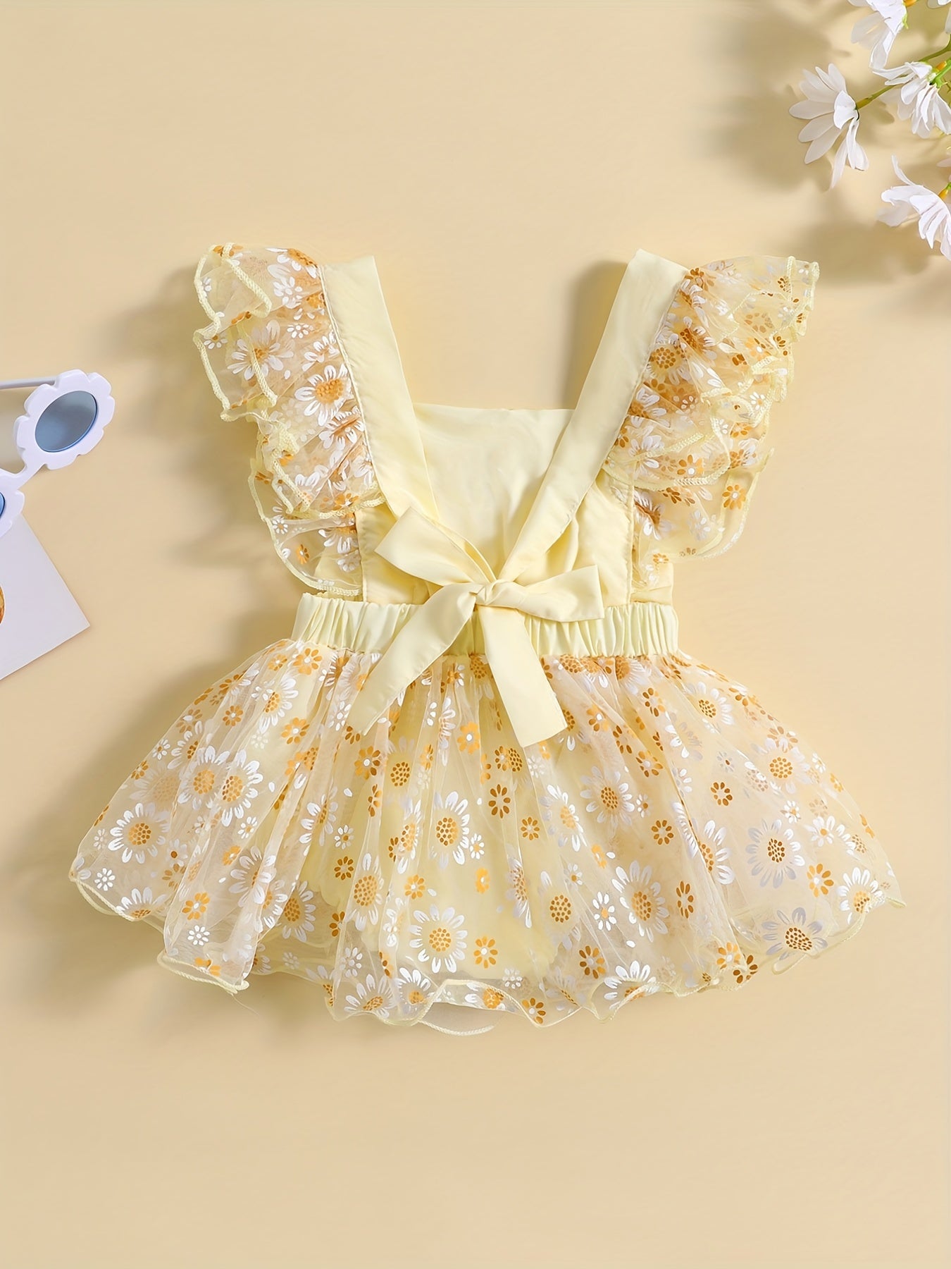 Summer Flower Princess Dress with Mesh Sleeves & Daisy Flower Decor
