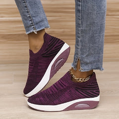 Women's Slip-On Platform Sneakers Air Cushion Breathable Walking Shoes