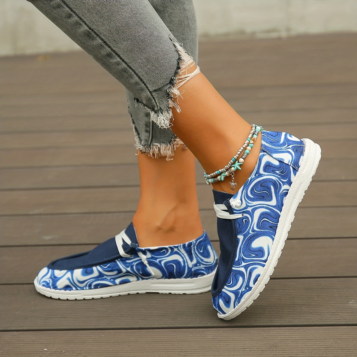 Women's Print Canvas Slip On Flat Sneakers