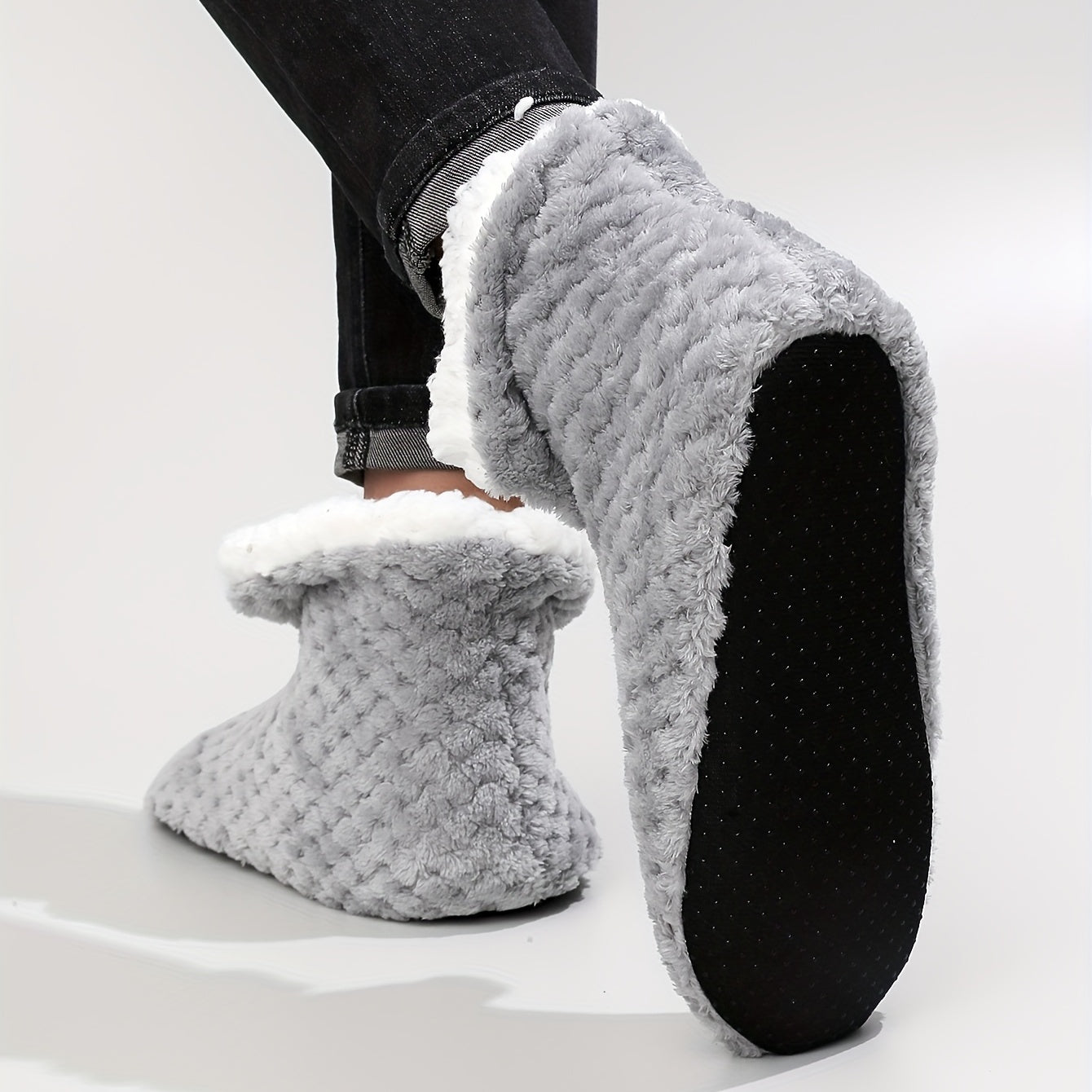 Men's Plush Cozy House Slippers Anti-slip Winter Indoor Shoes