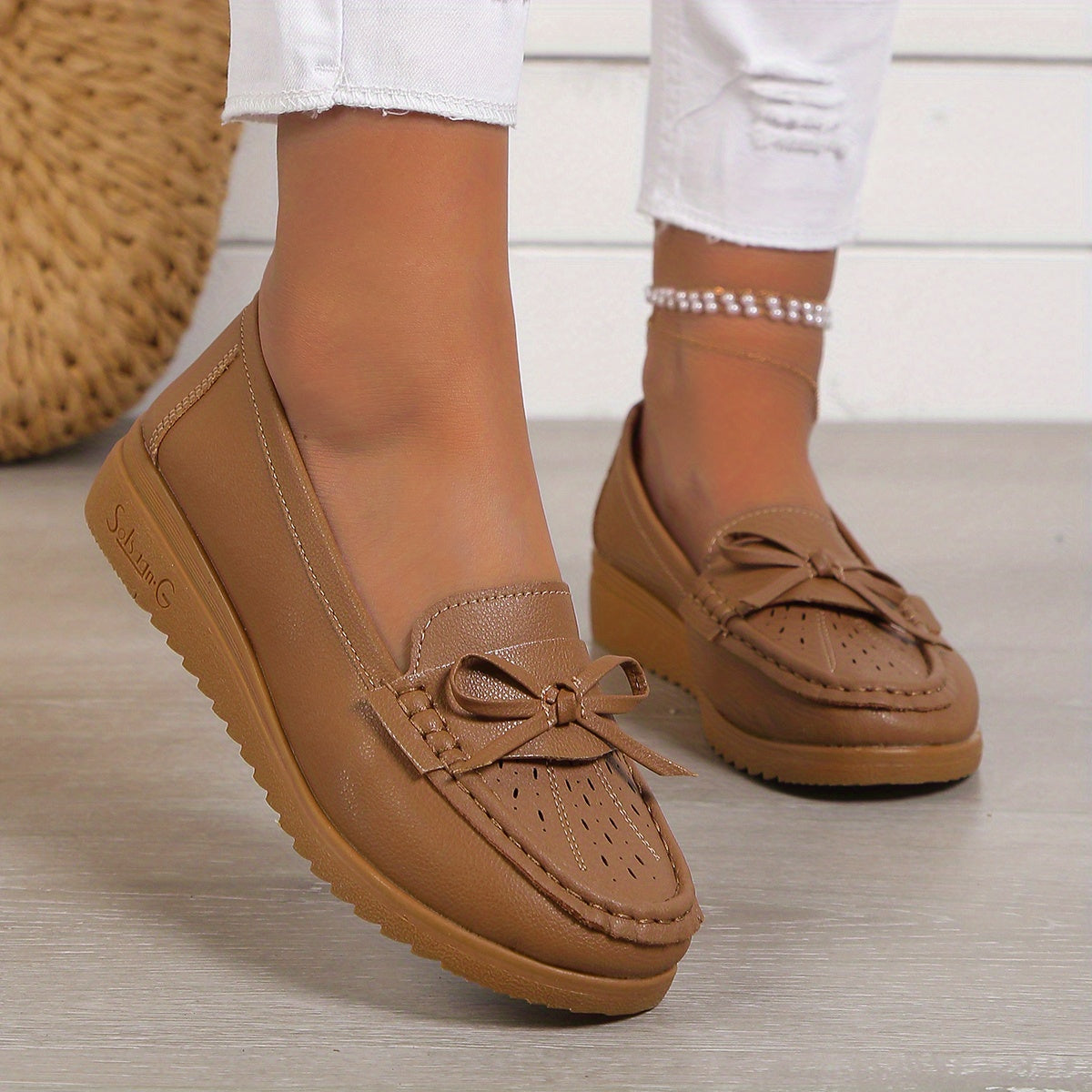 Women's Soft Sole Bow Flat Loafers - Non Slip Outdoor Flats