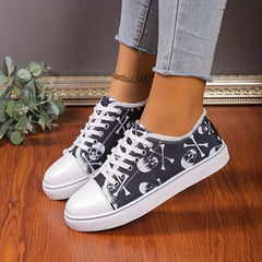 Women's Skull Print Canvas Shoes Low Top Lace Up Round Toe Sneakers