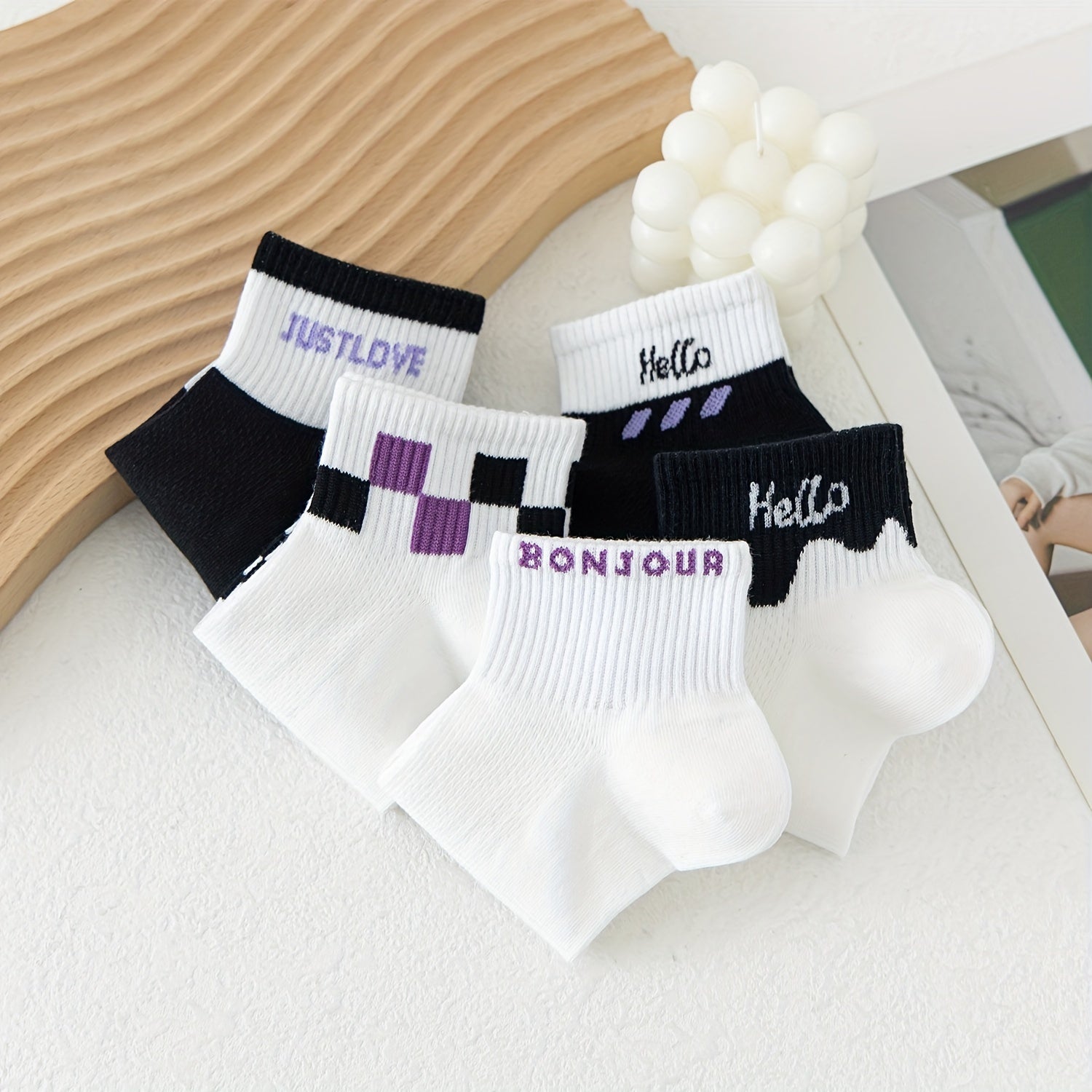 5 Pairs Letter Print Short Socks Crew Stockings Women's Hosiery