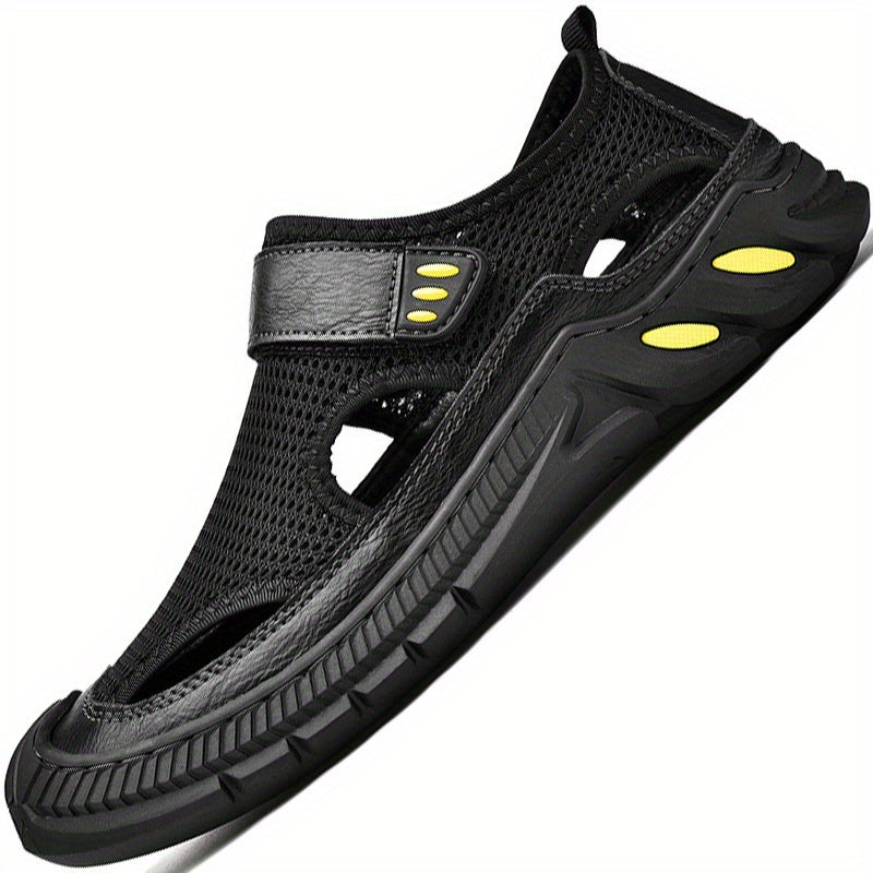 Men's Closed Toe Sandals Breathable Non Slip Beach Shoes