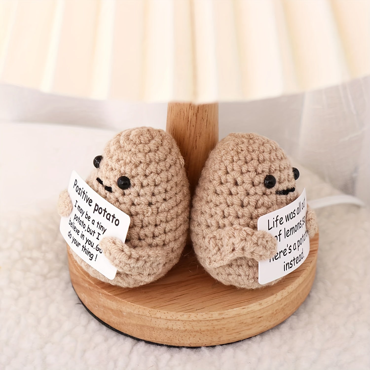 1pc Hand-woven Doll Positive Energy Potato Decoration Card