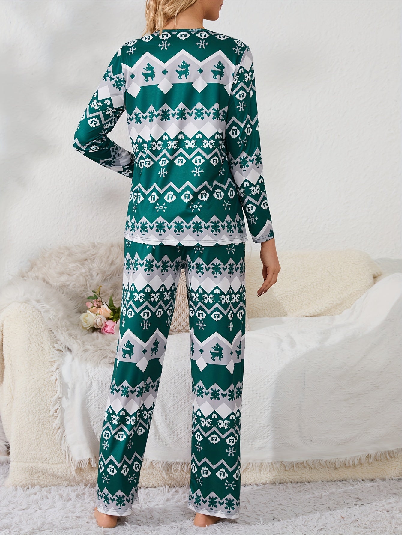 Geometric Print Pajama Set Long Sleeve Top & Pants