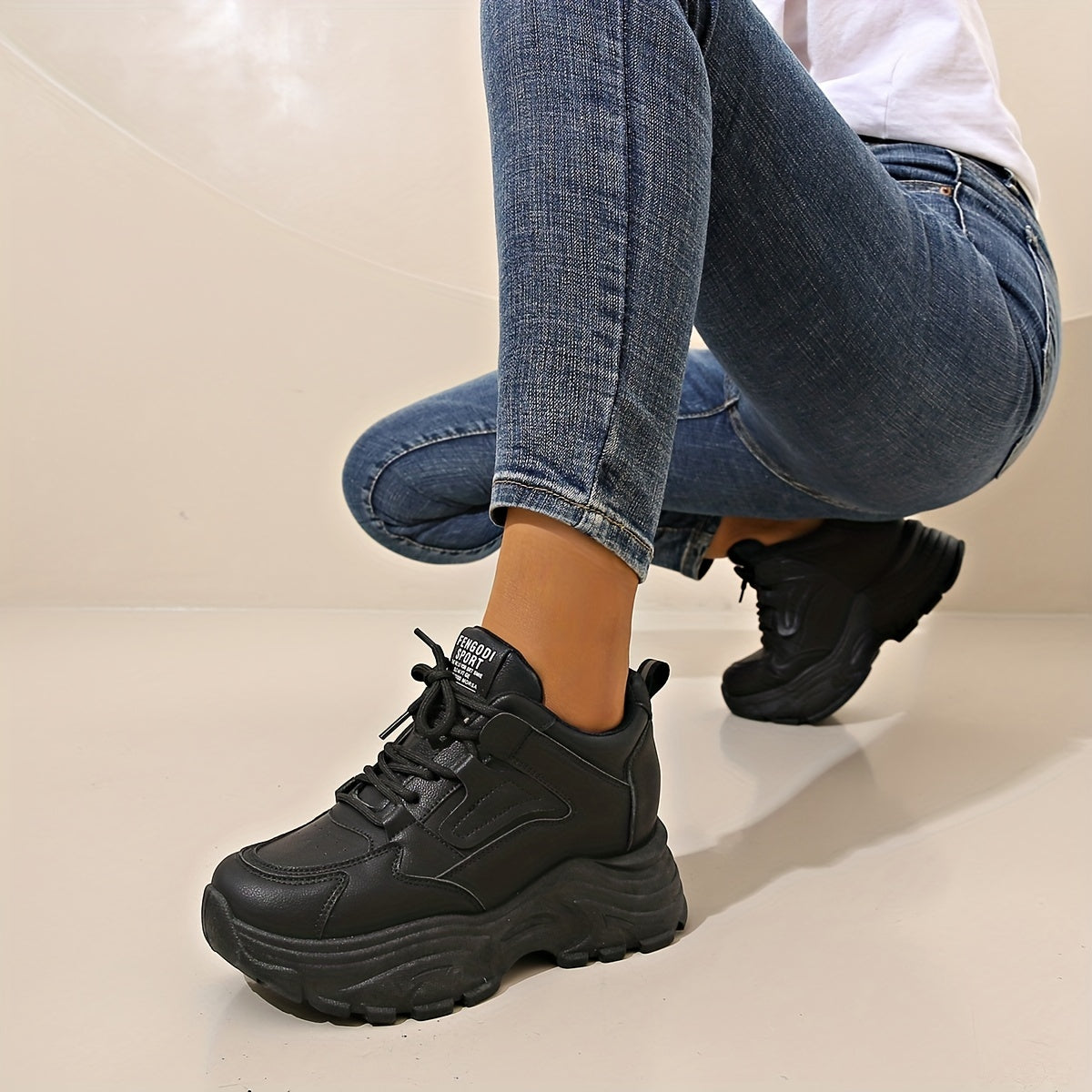 Women's Chunky Running Shoes with Thick Bottom, Comfortable and Non-slip
