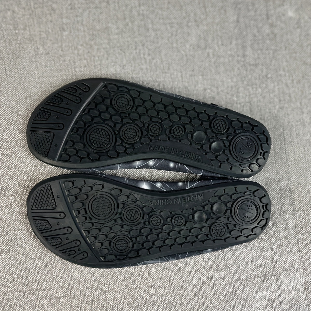 Women's Geometric Pattern Water Shoes Lightweight Barefoot Beach Shoes
